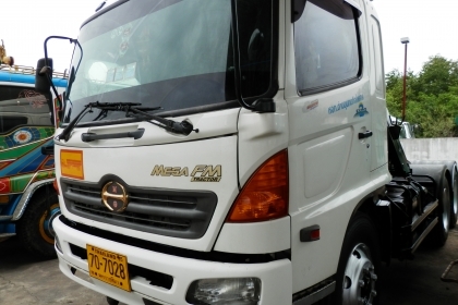 10ล้อหัวลากHINO MEGA260 UROIIปี50 รถพร้อมใช้งานยาง90\%