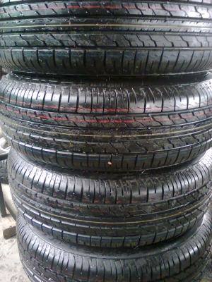 ขายล้อ CIVIC พร้อมยางป้ายแดงชุดละ13000