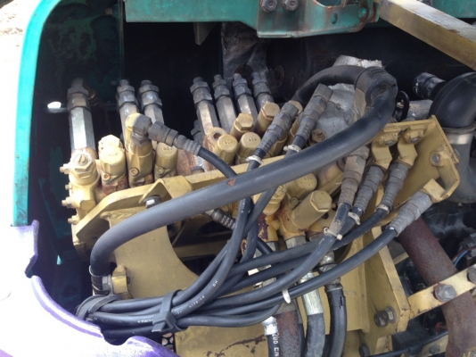 ขายรถแบ็คโคร KOMATSU PC 30-7 รถสวย สภาพดี เก่านอก 1 ปี ขายรถแบ็คโคร KOMATSU PC 30-7 รถสวย สภาพดี เก่านอก 1 ปี