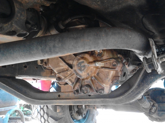 ขายโฟลวิล isuzu 4 ประตู คานแข็ง