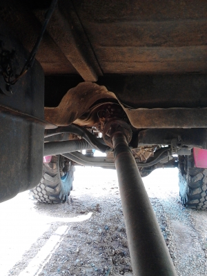 ขายโฟลวิล isuzu 4 ประตู คานแข็ง