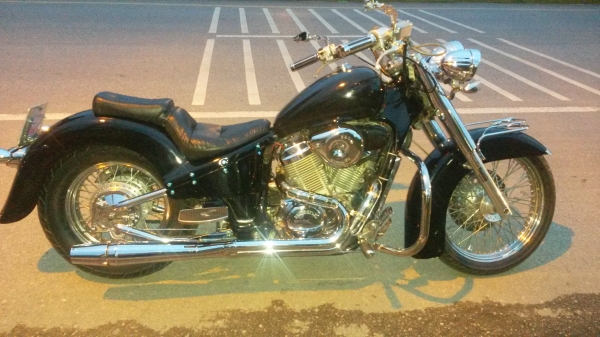 (ลดราคา 145,000)ขายsteed400 แต่งฮาเล่ ของแต่งรอบคัน (มีคลิปประกอบการตัดสินใจครับ)