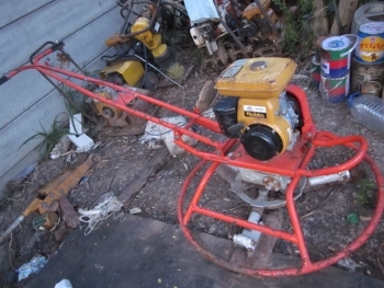 ขาย- เครื่องขัดพื้นคอนกรีต ขัดปูน (ขัดมัน) รุ่น KU 100 มือสองเก่าญี่ปุ่น พร้อมใช้งาน เครื่องยนต์ Robin