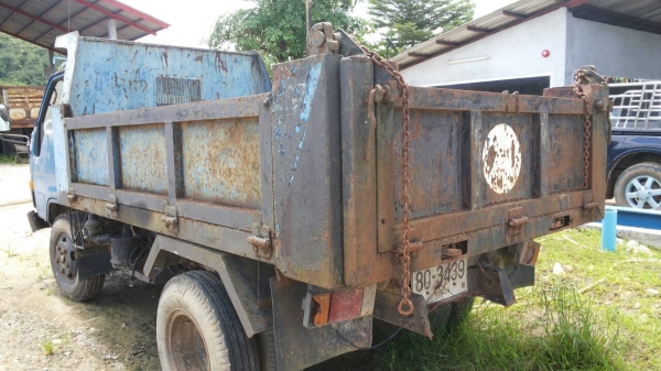 ขายรถ 6 ล้อดัมพ์ TOYOTA DAINA200 BU61 เครื่อง 11B 100 แรงม้า ไม่มีทะเบียน ราคา 120000