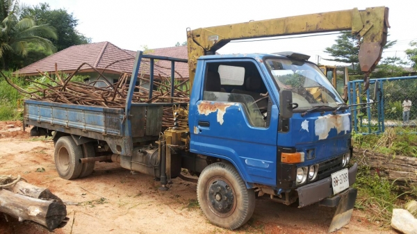 ขายรถ 6 ล้อติดเครน TOYOTA DAINY 200 เครื่อง 11B 100 แรงม้าติดเครน TANADO 2 ตัน ทะเบียนพร้อม ราคา 200000