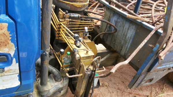 ขายรถ 6 ล้อติดเครน TOYOTA DAINY 200 เครื่อง 11B 100 แรงม้าติดเครน TANADO 2 ตัน ทะเบียนพร้อม ราคา 200000