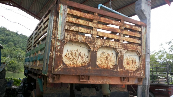 ขายชุดกระบะดัมพ์สามมิตรรถ 10 ล้อมีอุปกรณ์ครบชุดเดิมใส่อยู่กับ ISUZU ROCKY240 มี 2 ชุดราคาชุดละ 130000 ขายชุดกระบะดัมพ์สามมิตรรถ 10 ล้อมีอุปกรณ์ครบชุดเดิมใส่อยู่กับ ISUZU ROCKY240 มี 2 ชุดราคาชุดละ 130000