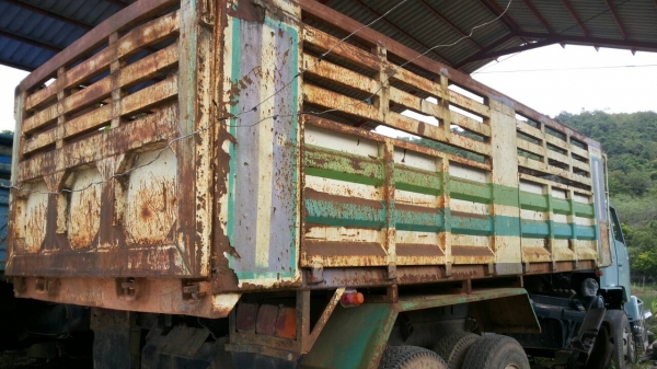 ขายชุดกระบะดัมพ์สามมิตรรถ 10 ล้อมีอุปกรณ์ครบชุดเดิมใส่อยู่กับ ISUZU ROCKY240 มี 2 ชุดราคาชุดละ 130000 ขายชุดกระบะดัมพ์สามมิตรรถ 10 ล้อมีอุปกรณ์ครบชุดเดิมใส่อยู่กับ ISUZU ROCKY240 มี 2 ชุดราคาชุดละ 130000