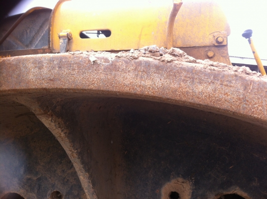 ขายด่วนรถบด3ล้อเหล็ก SAKAI KD10 ตามสภาพ รถใช้งานอยู่ครับ เอกสารแจ้งจำหน่าย