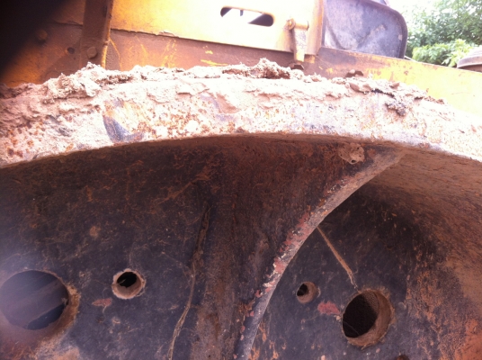 ขายด่วนรถบด3ล้อเหล็ก SAKAI KD10 ตามสภาพ รถใช้งานอยู่ครับ เอกสารแจ้งจำหน่าย