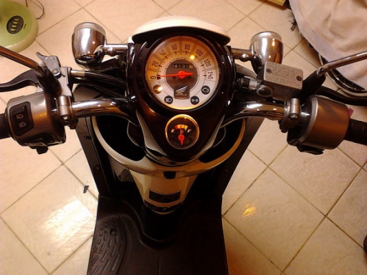 ขาย Scoopy-i ลายคลาสสิค(ล้อแม็กซ์VIP) หัวฉีดประหยัดน้ำมัน สวยๆครับ