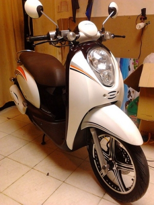 ขาย Scoopy-i ลายคลาสสิค(ล้อแม็กซ์VIP) หัวฉีดประหยัดน้ำมัน สวยๆครับ
