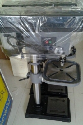 สว่านแท่น ของใหม่ winner หัวจับ 5/8 และ 3/4 ปรับ 16 speed มี sefty กรณีเปิดฝา ครอบสายพานเครื่องตัดการทำงาน อัตโนมัติ