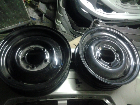 กะทะล้อจิ๊ปทหาร ขอบ 16 เดิม ยิงทราย พ่นสี powder coat  อบอย่างดี   สีดำ  4 ล้อ