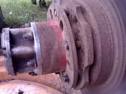 ขายสเปเซอร์ใส่ออฟโรด 1cm.ครึ่ง คานแข็ง  2 อัน