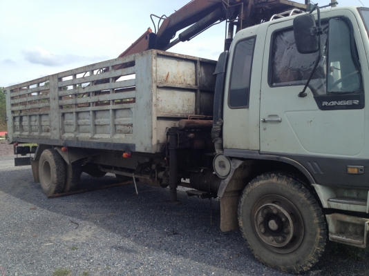 ขายหกล้อฮีโน่ 3hติดเครน  รถพร้อมใช้