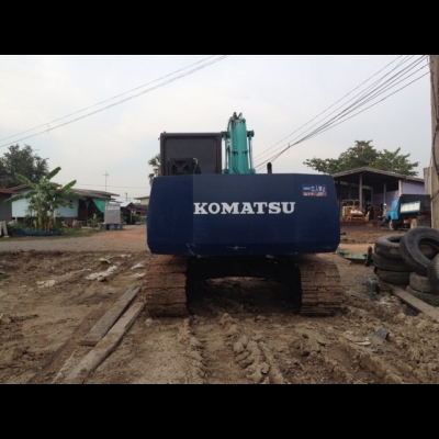 ขาย KOMATSU 100-5 รถสภาพดี พร้อมใช้งาน มีแอร์พร้อม ช่วงล่างใหม่ทั้งหมด ลอนเลอร์ใหม่ ใบแทรกเต็ม มีเอกสารใบอินวอย ราคาต่อรองได้