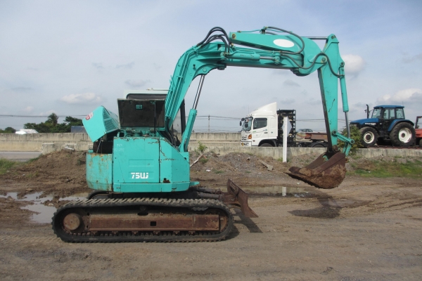 IHI 75UJ เก่านอกพร้อมใช้ เอวแน่น ปั็มแรง ราคาพิเศษ
