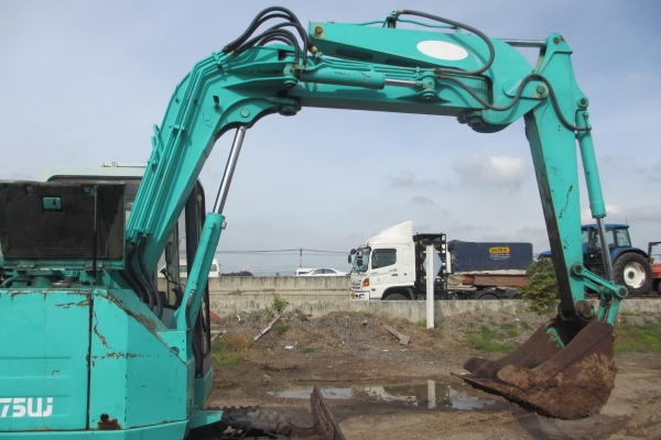 IHI 75UJ เก่านอกพร้อมใช้ เอวแน่น ปั็มแรง ราคาพิเศษ