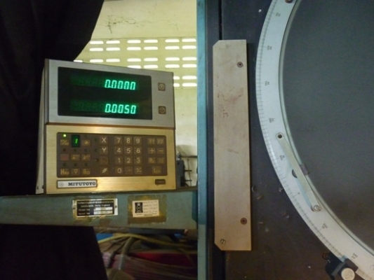 ขายเครื่องมือวัด โปรเจคเตอร์โปรไฟล์ ขนาดใหญ่