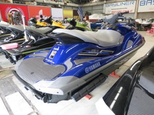 @@@!!!ขายเจ็ทสกีมือสองสวยมาก 2009 YAMAHA FX SHO เพียง 28ชม เท่านั้น เรือจากอเมริกาแท้!!!@@@
