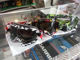 ***ขายแว่นตา OAKLEY แท้นำเข้าจากอเมริการาคถูกสุดๆ***