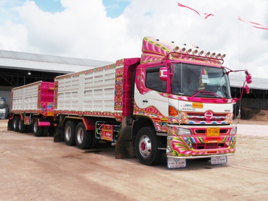 รับต่อกระบะรถบรรทุก กระบะอลูมิเนียม/เหล็ก พร้อมหัวรถใหม่ HINO/ISUZU มีจำนวนมาก เงื่อนไขซื้อผ่อนได้ สนใจติดต่อ 081-9832626,086-6772256