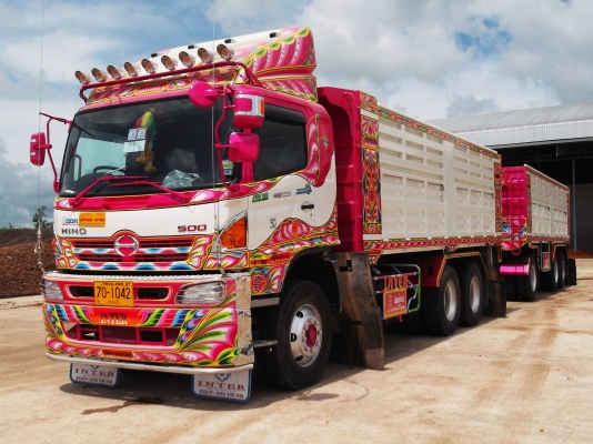 รับต่อกระบะรถบรรทุก กระบะอลูมิเนียม/เหล็ก พร้อมหัวรถใหม่ HINO/ISUZU มีจำนวนมาก เงื่อนไขซื้อผ่อนได้ สนใจติดต่อ 081-9832626,086-6772256