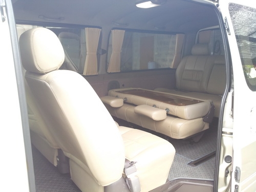 รถตู้ GRAND WAGON สภาพดีมาก สวยเดิมเนียน