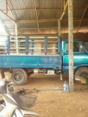 ขายด่วนรถกระบะบรรทุก 2 เพลา 4 ล้อ ยี่ห้อ Toyota รุ่น BU10 สภาพคงทนพร้อมใช้งาน สนใจติดต่อกับเจ้าของรถเอง 089-4244508 (พ่อเฮียง)