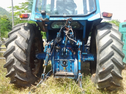 ขายรถไถ Ford Tw 5