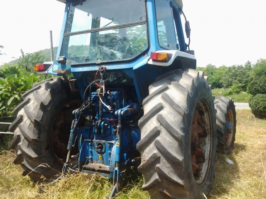 ขายรถไถ Ford Tw 5