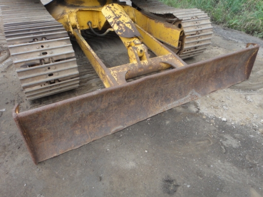 รถขุดดิน PC60-6-30001 สภาพสวย  รถนำเข้าจากญี่ปุ่น อยู่ระหว่างการเดินทางจะถึงไทยเร็ว ๆ นี้ (รูปถ่ายนี้เป็นรูปถ่ายเดิมจากญี่ปุ่น) โทร.081-373-0559