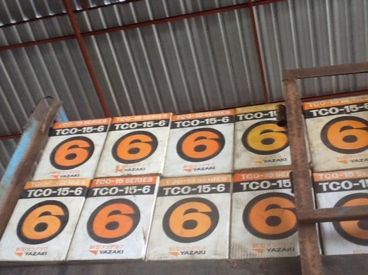 ขายครับไมล์ JCM  LOCKY FOSO ของใหม่เก่าเก็บราคาคู่ละ 500บาทจัดส่งทั่วไทยครับ