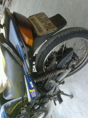 ขาย rxz 2 คัน สภาพดี พร้อมใช้ หรือ ส่งเข้ามาเลเซีย