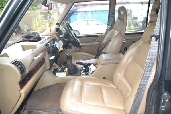 ขาย Land Disc1 ปี98 เครื่อง-เกียร์เดิม เบรค ABS ติด LPG หัวฉีด ใต้ท้อง 2 ถัง