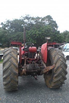 ขายรถไถ Massey Ferguson 390 ขายรถไถ Massey Ferguson 390