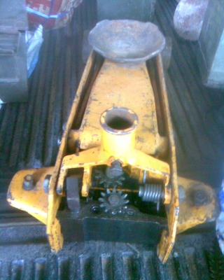 แม่แรงตะเข้ 3 ตันของนอก แม่แรงตะเข้ 3 ตันของนอก