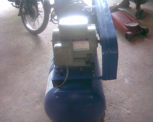 ปั้มลม พูมา 2 หัว หัว 1 แรง มอเตอร์มิสซู ปั้มลม พูมา 2 หัว หัว 1 แรง มอเตอร์มิสซู