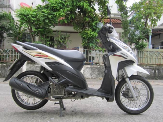 ยังไงก็ขาย click iปี52 รถบ้านสวยๆเครื่องเดิม ชุดโอนครบ