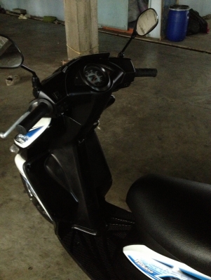 ขาย honda คลิก คอมบายเบรคแท้ ปี50 สีขาว สภาพเดิมๆ ขาย honda คลิก คอมบายเบรคแท้ ปี50 สีขาว สภาพเดิมๆ