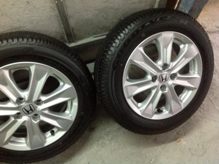 ขายล้อแม็กพร้อมยางใหม่ๆ ยางgoodyear สัปดาที่26ปี2013 สภาพ99\% ล้อhonda jazz ป้ายแดง ได้รถมาวันเสาเปลี่ยนแม็กวันอาทิตค่ะ ซีรี่ยาง175/65/15 ขายล้อแม็กพร้อมยางใหม่ๆ ยางgoodyear สัปดาที่26ปี2013 สภาพ99\% ล้อhonda jazz ป้ายแดง ได้รถมาวันเสาเปลี่ยนแม็กวันอาทิตค่ะ ซีรี่ยาง175/65/15