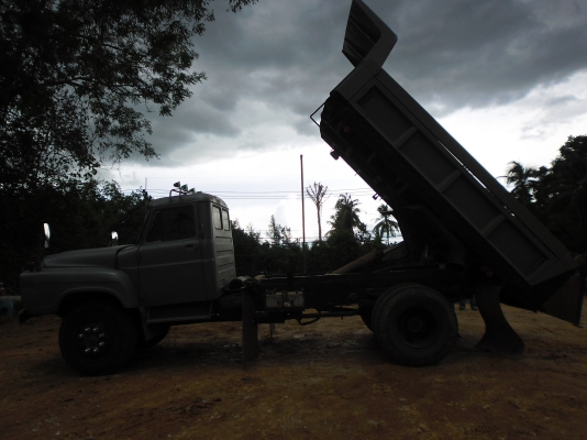 ขายหกหัวยาวดั้ม เครื่องอีซุสุ 165 แรงม้า ราคา 415000