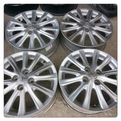 ขายแม็กเดิม NEW VIOS 12 ก้าน ขอบ 15 4/100 ราคา 6,300บาทถูก