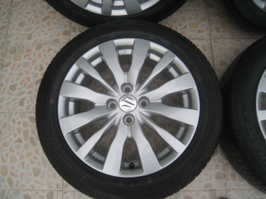 ขายล้อแม็ก Suzuki swift ป้ายแดง 16"x6" et45 4รู100 + ยางปี0513 สนใจติดต่อเล็กคลองสามครับ (081-3747940)