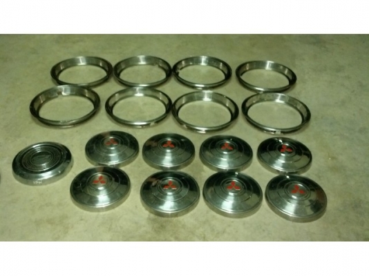 ฝาครอบล้อ Mitsu ครบชุด 2,000