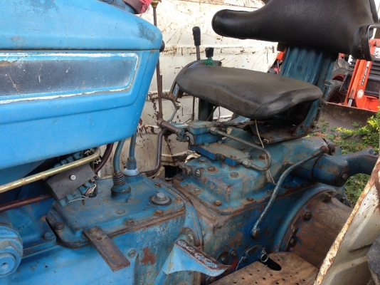 รถฟอร์ด 6600 ใบมีดและผานบุกเบิก