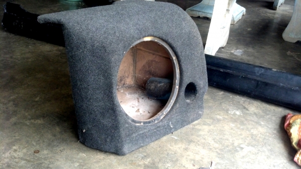 ตู้ลำโพง (ซัพ) 12" New VIOS ตู้ลำโพง (ซัพ) 12" New VIOS
