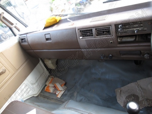 รถสองแถวHINO  รุ่น KM779 ช่วงยาว ขนาด 117 แรงม้า เอกสารพร้อมโอน