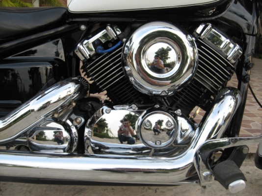 เสร็จแล้วครับ รถลูกค้าสั่งประกอบ yamaha dragstar400 ปี 2000